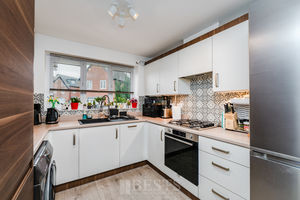 Sonoran Close Castlefields